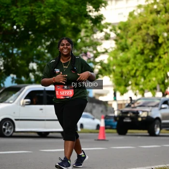 Runner Photo 4035434
