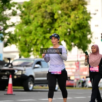 Runner Photo 4035438
