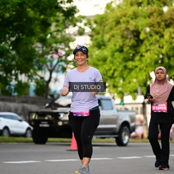 Runner Photo 4035451