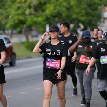 Runner Photo 4035459