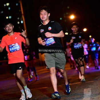 Runner Photo 4035469