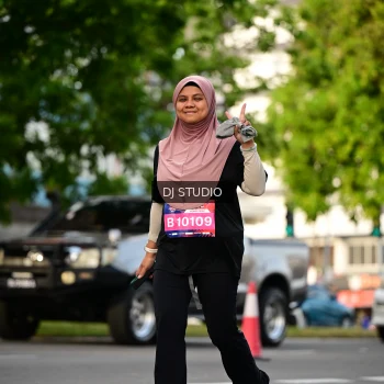 Runner Photo 4035472