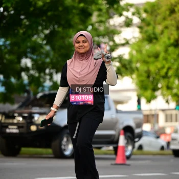Runner Photo 4035475