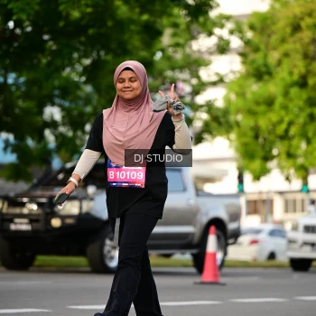 Runner Photo 4035480