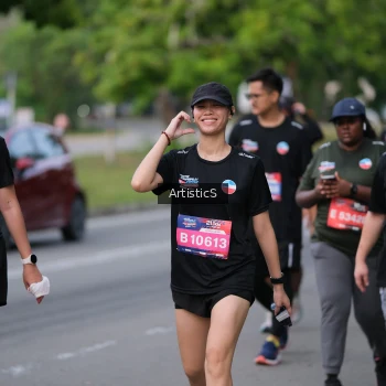 Runner Photo 4035498