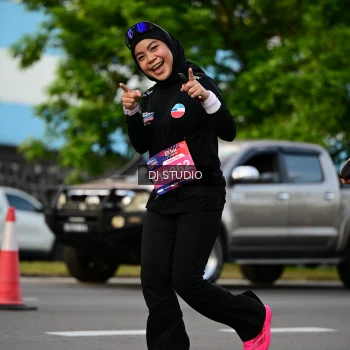 Runner Photo 4035510