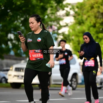 Runner Photo 4035565