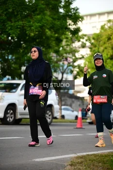 Runner Photo 4035586