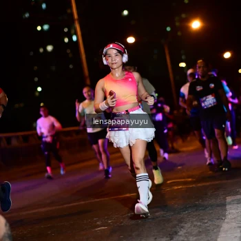 Runner Photo 4035610