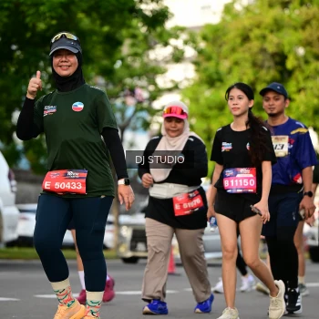 Runner Photo 4035611