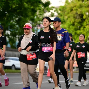 Runner Photo 4035618