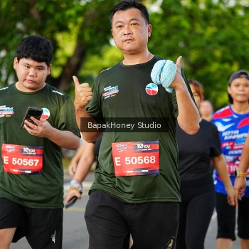 Runner Photo 4035621