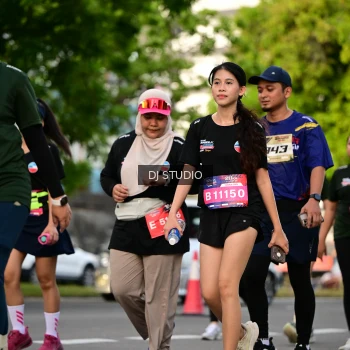 Runner Photo 4035623