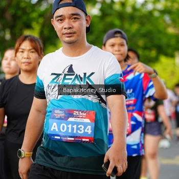 Runner Photo 4035624