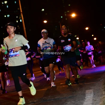Runner Photo 4035628
