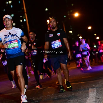 Runner Photo 4035648