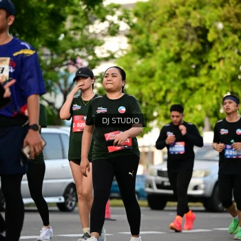 Runner Photo 4035652