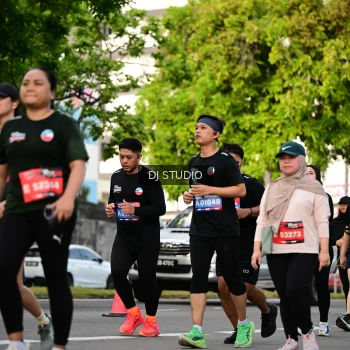 Runner Photo 4035673