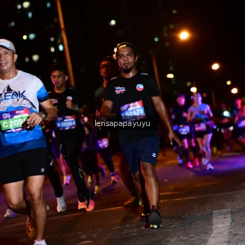 Runner Photo 4035674