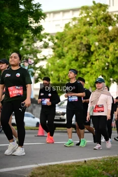 Runner Photo 4035685