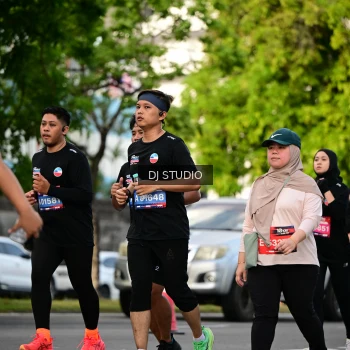 Runner Photo 4035686