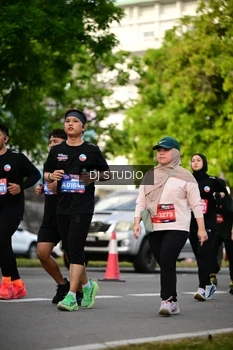 Runner Photo 4035690