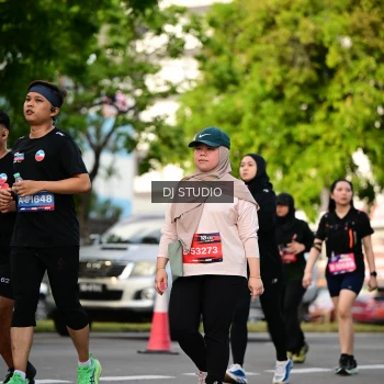 Runner Photo 4035691