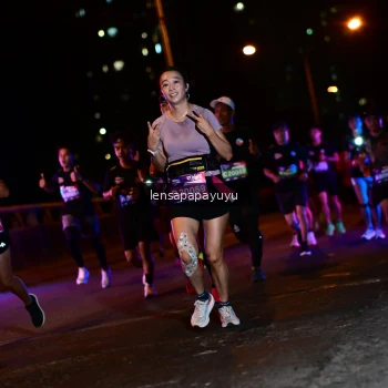 Runner Photo 4035733