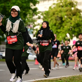 Runner Photo 4035734