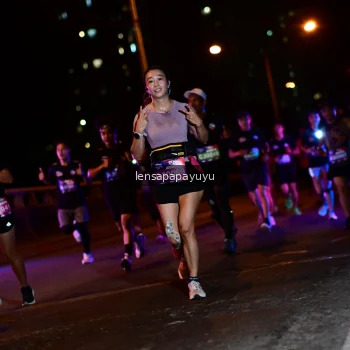 Runner Photo 4035737