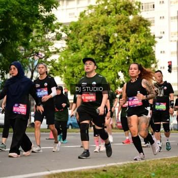 Runner Photo 4035760
