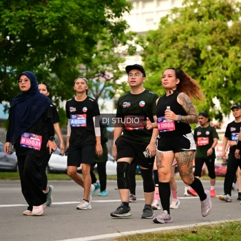 Runner Photo 4035762
