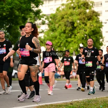 Runner Photo 4035772