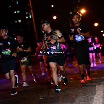 Runner Photo 4035778