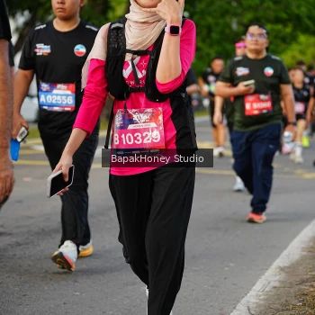 Runner Photo 4035802