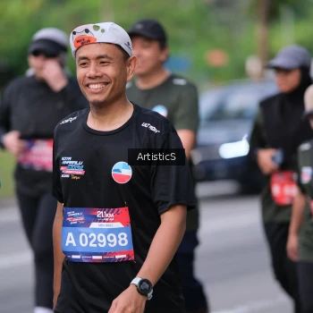 Runner Photo 4035836