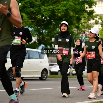Runner Photo 4035981