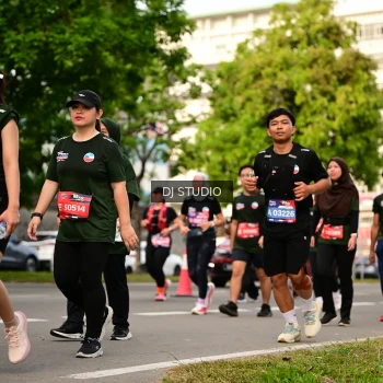 Runner Photo 4036002