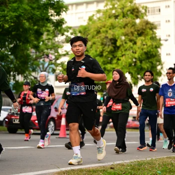 Runner Photo 4036010
