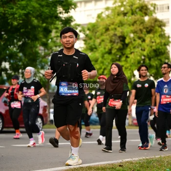 Runner Photo 4036024