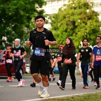 Runner Photo 4036032