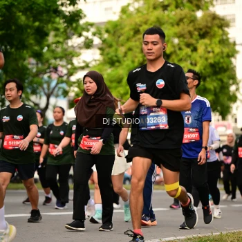 Runner Photo 4036039