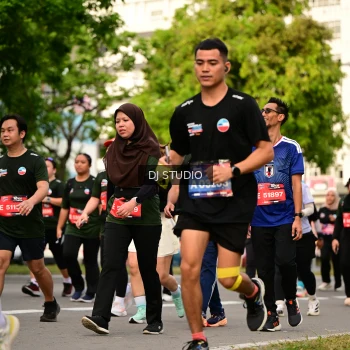 Runner Photo 4036050