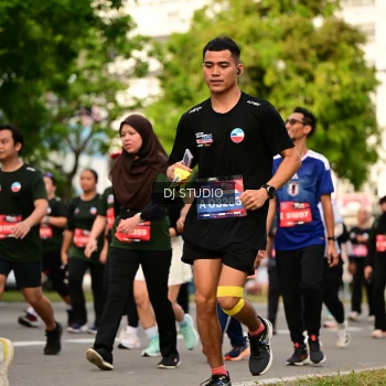 Runner Photo 4036052