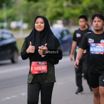 Runner Photo 4036053