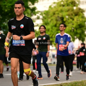 Runner Photo 4036063