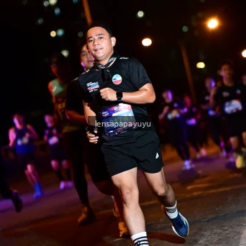 Runner Photo 4036096
