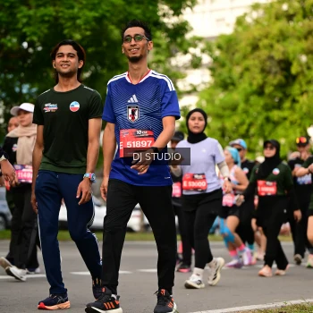 Runner Photo 4036114