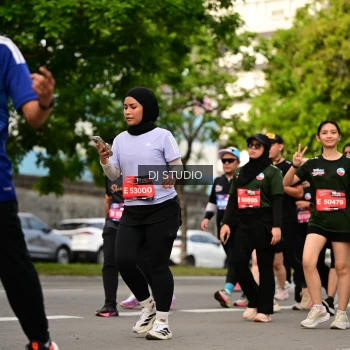 Runner Photo 4036121