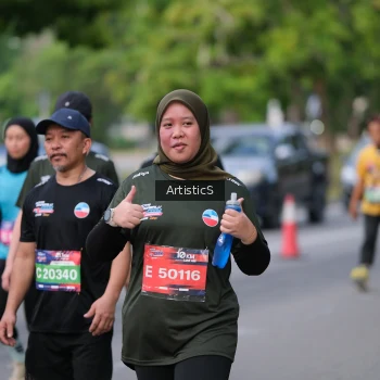Runner Photo 4036127